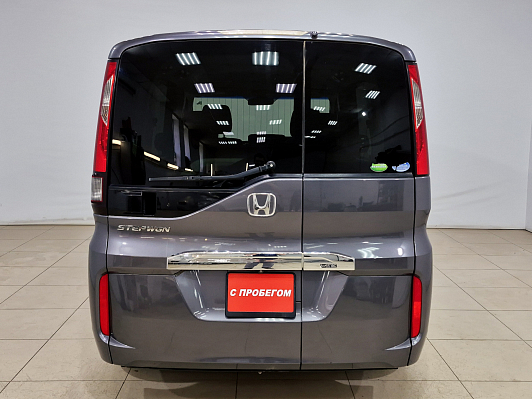 Honda Stepwgn, 2015 года, пробег 154637 км