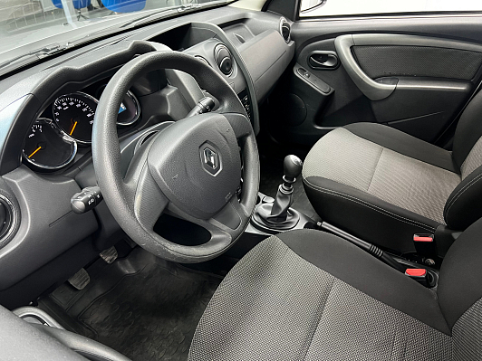 Renault Duster Adventure, 2017 года, пробег 208000 км