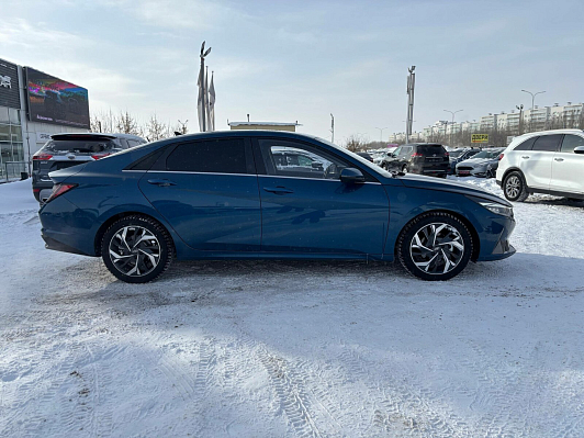 Hyundai Elantra Premium Edition, 2023 года, пробег 32895 км