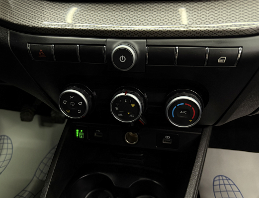 Lada (ВАЗ) Vesta, 2023 года, пробег 48473 км