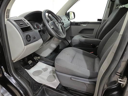 Volkswagen Caravelle, 2013 года, пробег 231960 км