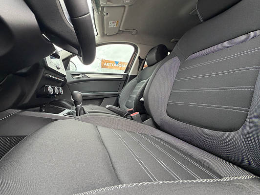 Renault Arkana Drive TCe 150, 2019 года, пробег 150000 км