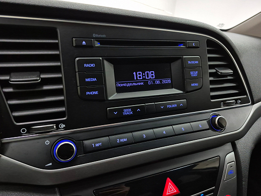 Hyundai Elantra Base, 2018 года, пробег 200532 км