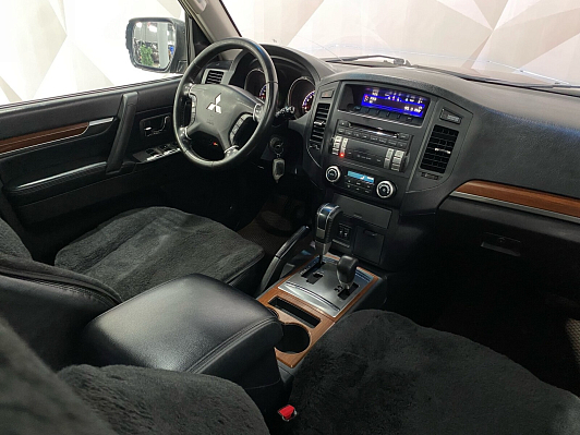 Mitsubishi Pajero Instyle S06, 2006 года, пробег 330000 км