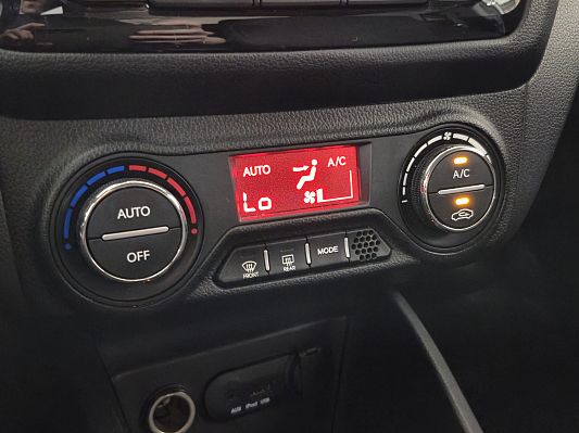Kia Rio Premium, 2014 года, пробег 107335 км