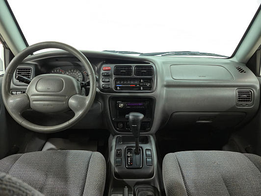 Suzuki Grand Vitara, 2000 года, пробег 200000 км
