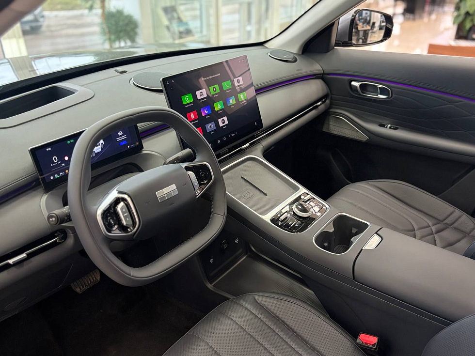 Geely EX5 Гибрид Макс EM-i, серый