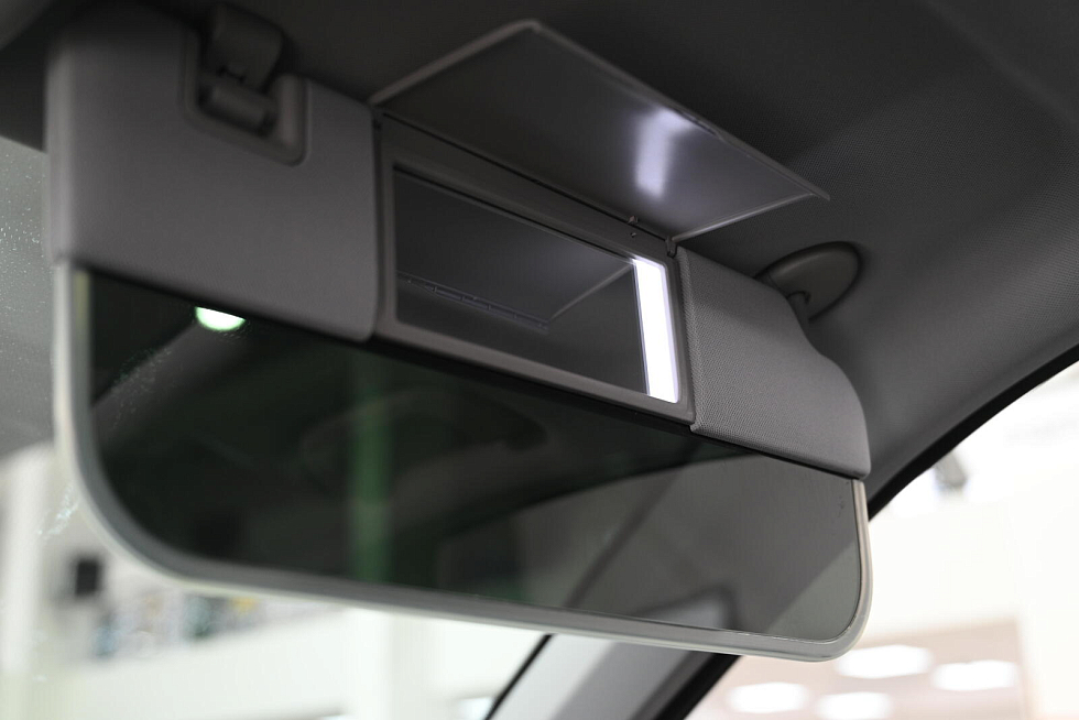 Geely Atlas , голубой