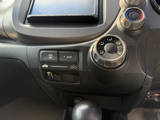Honda Fit, 2012 года, пробег 83400 км