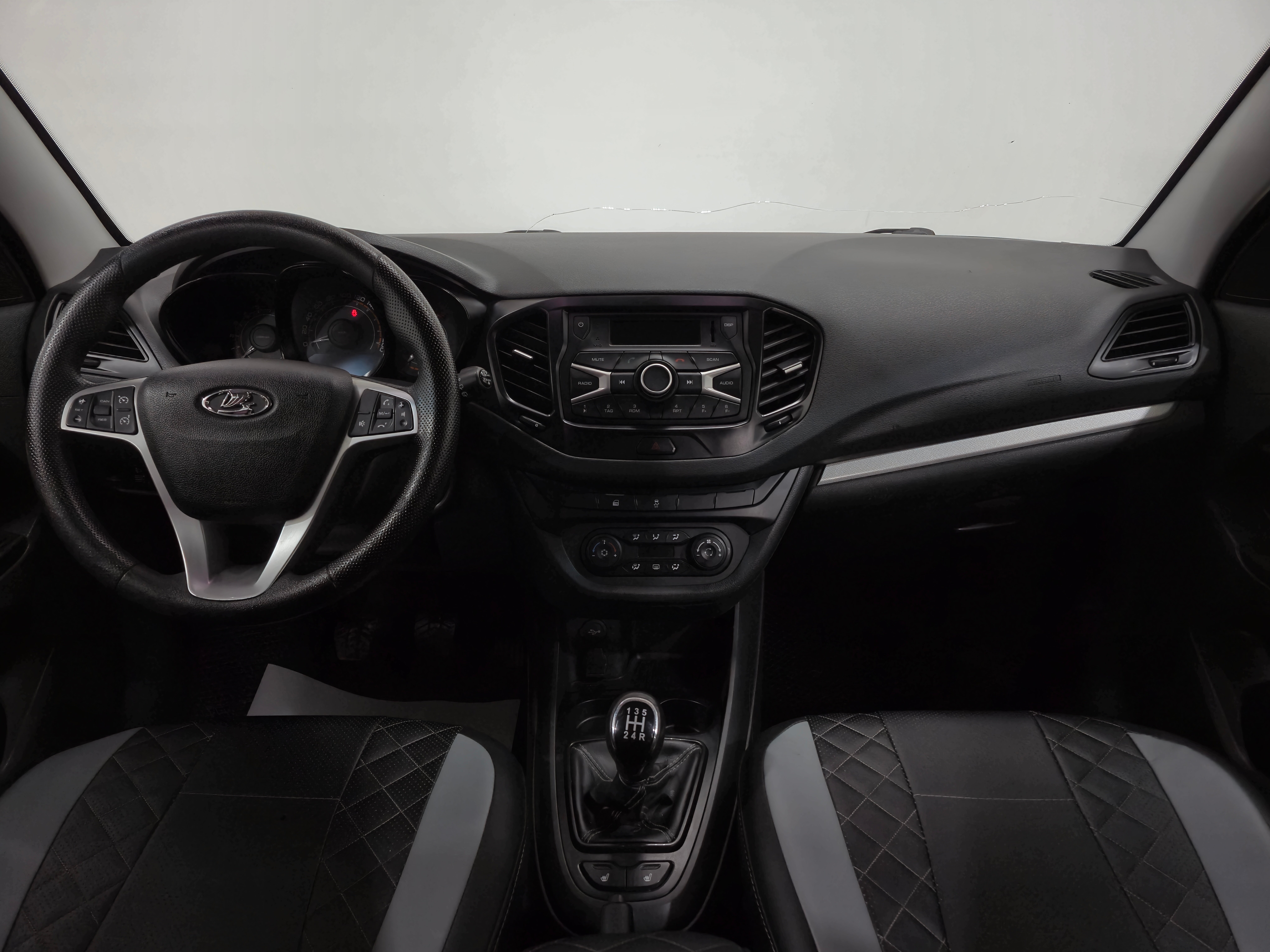 Lada (ВАЗ) Vesta Comfort, 2017 года, пробег 103515 км