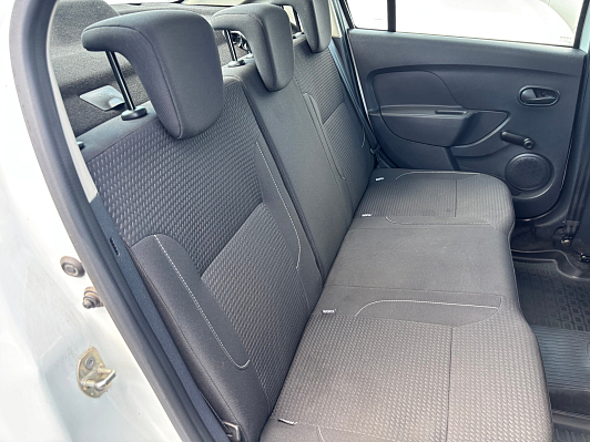 Renault Logan Drive, 2021 года, пробег 71771 км