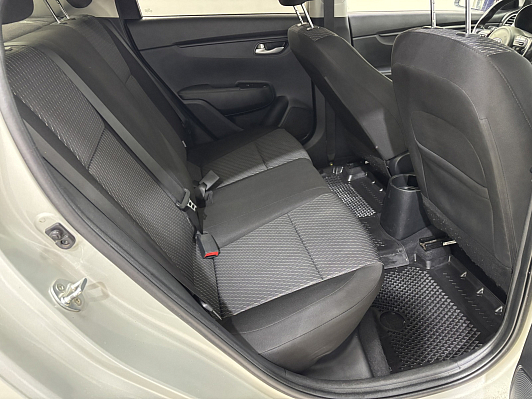 Kia Rio Luxe, 2017 года, пробег 151052 км