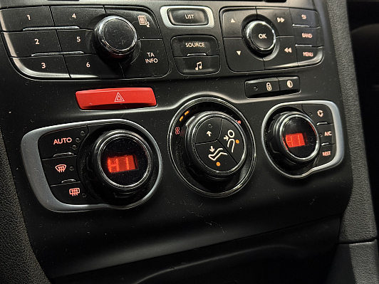 Citroen C4 Tendance, 2013 года, пробег 70606 км