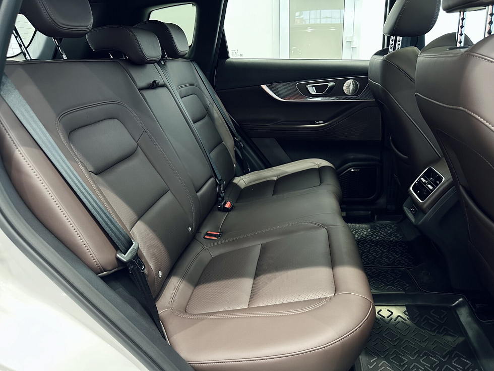 Chery Tiggo 7L Active, белый