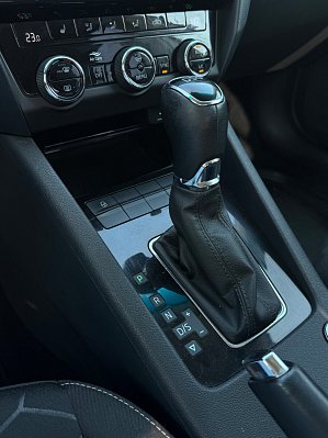 Skoda Octavia Hockey Edition, 2018 года, пробег 120664 км