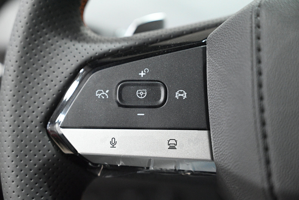 Changan UNI-V LX, черный