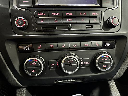 Volkswagen Jetta Sochi Edition, 2013 года, пробег 146324 км