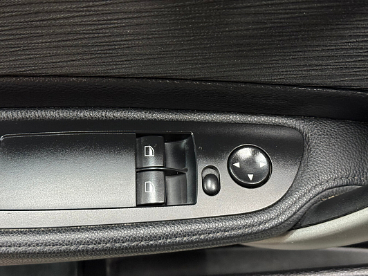 BMW 1 серии, 2009 года, пробег 269000 км