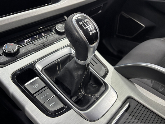 Geely Atlas, 2020 года, пробег 44500 км
