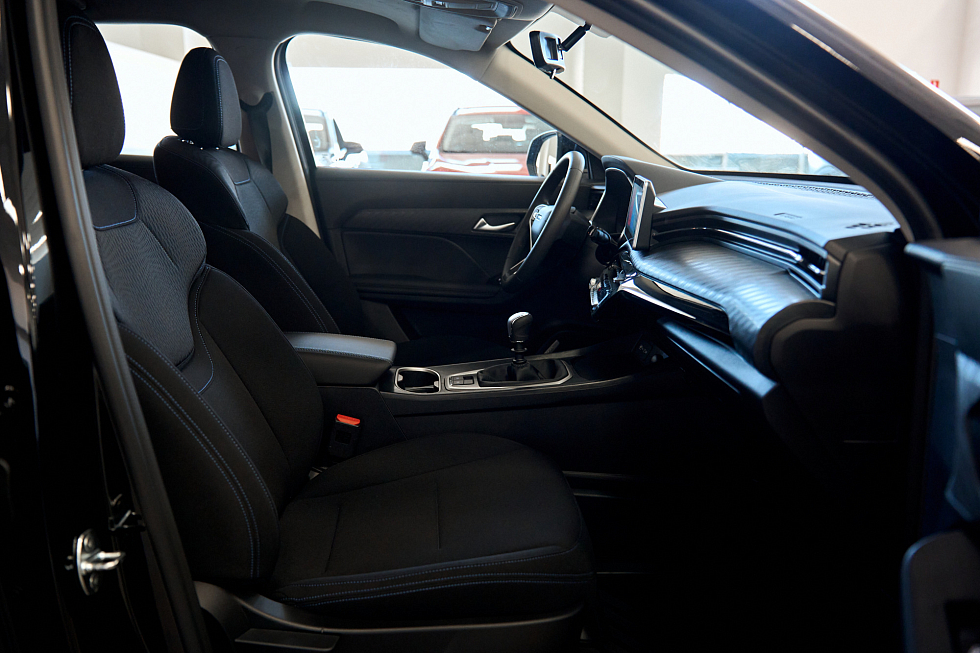 Haval Jolion Комфорт, черный