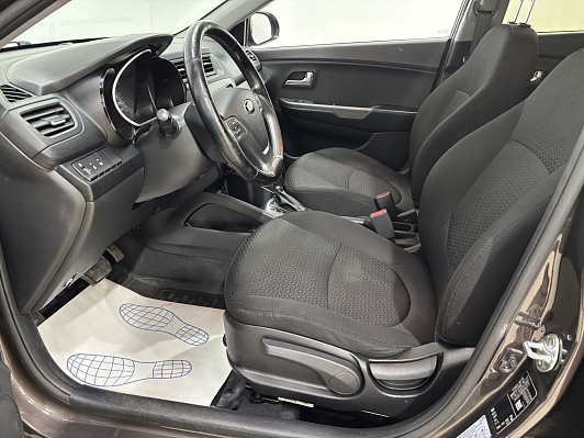 Kia Rio Luxe, 2015 года, пробег 84931 км