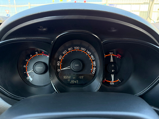 Lada (ВАЗ) Vesta Comfort Image (2017-2019), 2019 года, пробег 90200 км