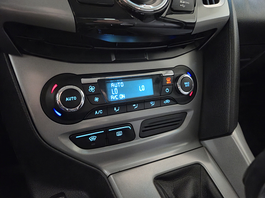 Ford Focus SYNC Edition, 2012 года, пробег 201433 км
