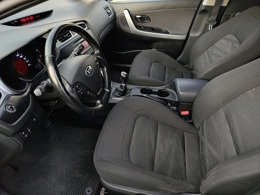 Kia Ceed Comfort, 2013 года, пробег 110002 км