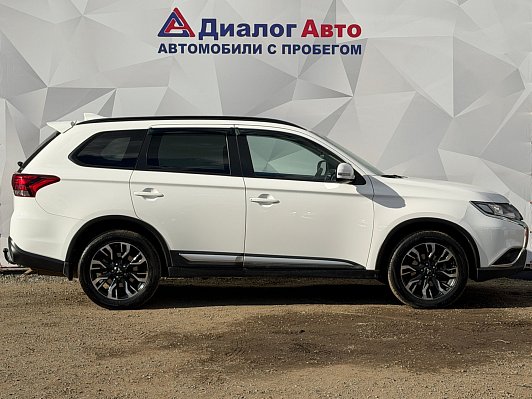 Mitsubishi Outlander Intense+, 2021 года, пробег 163500 км