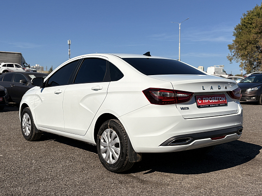 Lada (ВАЗ) Vesta, 2024 года, пробег 24927 км