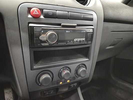 SEAT Cordoba Advance, 2008 года, пробег 258858 км
