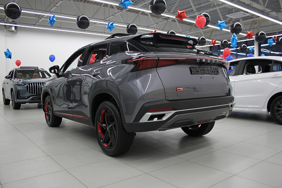 Omoda C5 , серый
