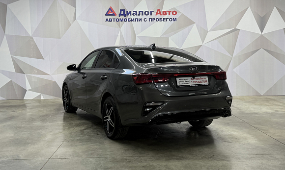 Kia Cerato Лига Европы, 2019 года, пробег 130824 км