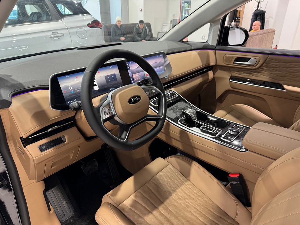 JAC RF8 Flagship, черный