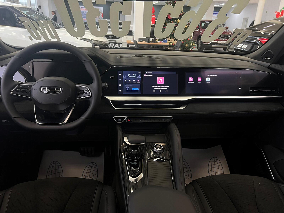 Geely Monjaro Флагман, черный