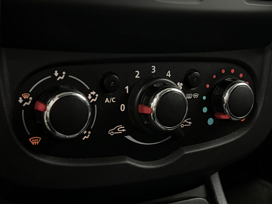 Renault Duster Life, 2016 года, пробег 155000 км