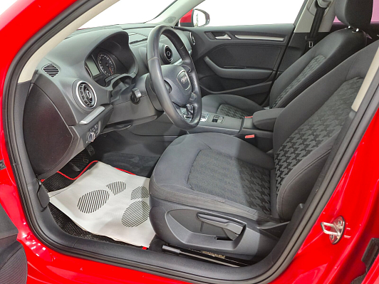 Audi A3 Attraction, 2014 года, пробег 205614 км