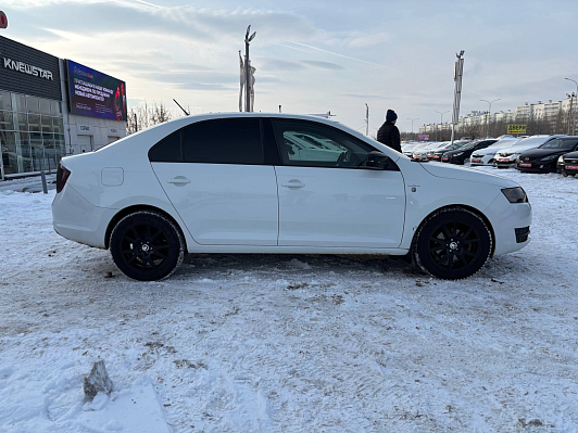 Skoda Rapid, 2014 года, пробег 243390 км