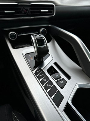 Geely Coolray Flagship, 2021 года, пробег 48236 км