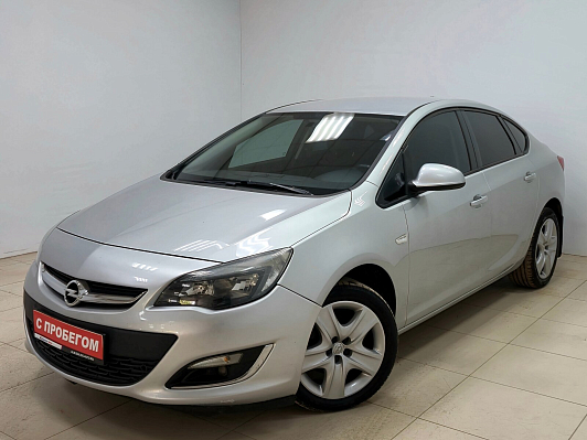 Opel Astra Cosmo, 2013 года, пробег 216093 км