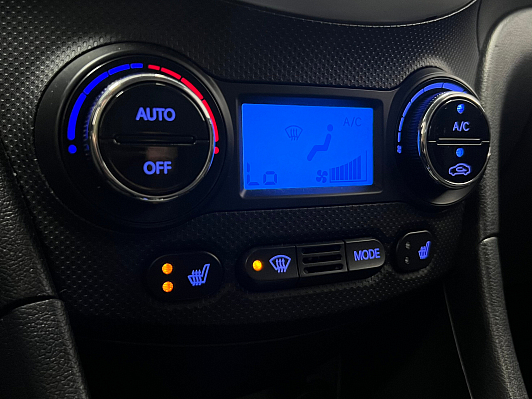 Hyundai Solaris Dynamic, 2012 года, пробег 148811 км