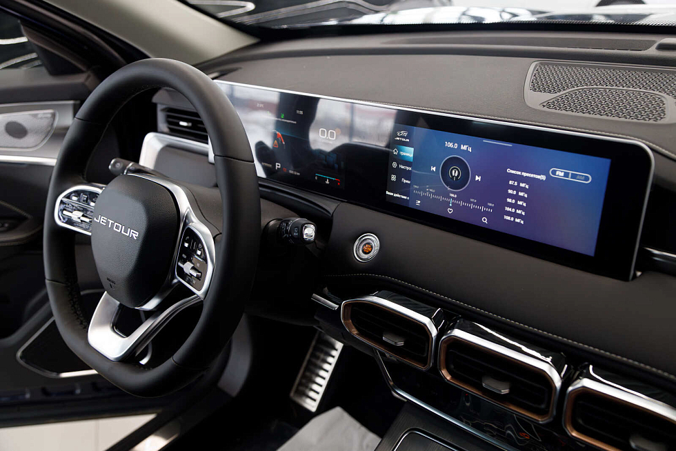 JETOUR X70 PLUS Luxury, черный