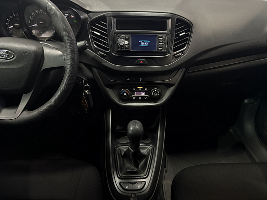 Lada (ВАЗ) Vesta Classic Start, 2017 года, пробег 92000 км