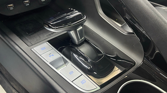 Hyundai Elantra, 2023 года, пробег 19977 км