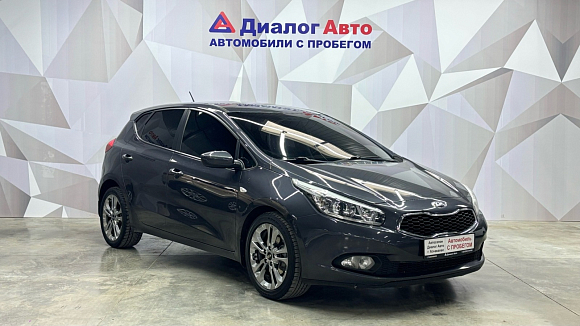 Kia Ceed Luxe, 2013 года, пробег 152000 км