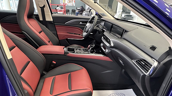 FAW Bestune T77 Prestige Plus (DCT), синий