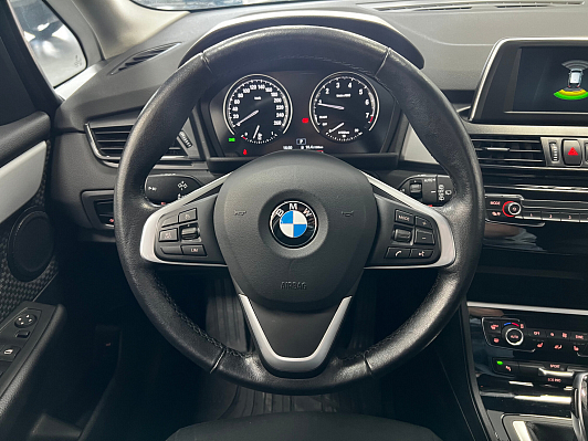 BMW 2 серии Active Tourer 218i Advantage Plus, 2019 года, пробег 76774 км