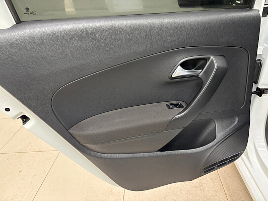 Volkswagen Polo Highline, 2016 года, пробег 196393 км