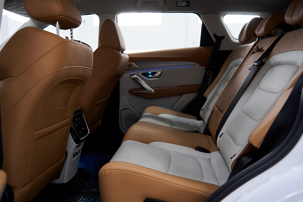 JETOUR X70+ Комфорт, бежевый