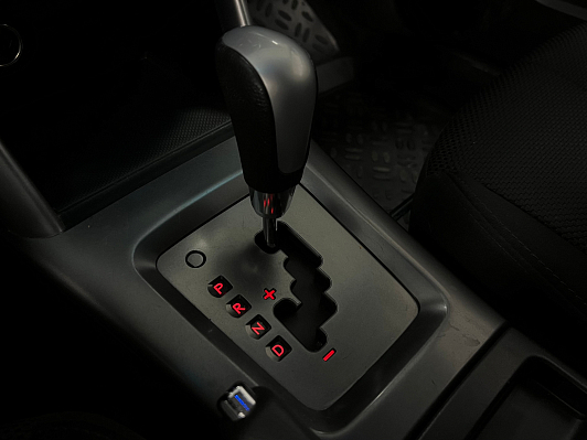 Subaru Forester, 2011 года, пробег 158000 км